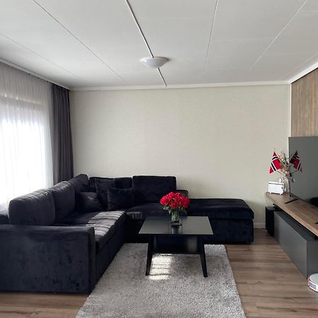 לינה וארוחת בוקר Gate 1 Bnb, 177 House Nr, מוליי מראה חיצוני תמונה